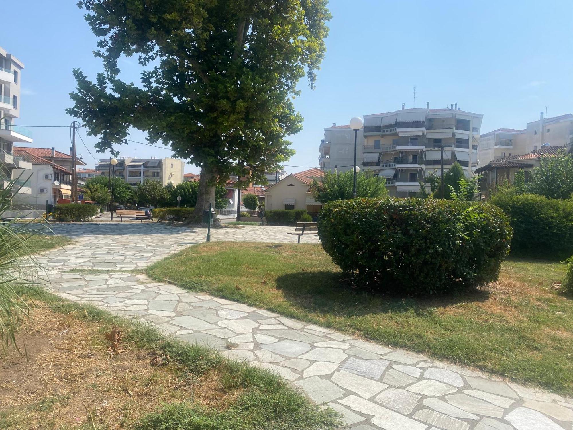 Cozy & Quiet City Apartment Trikala  Exterior foto