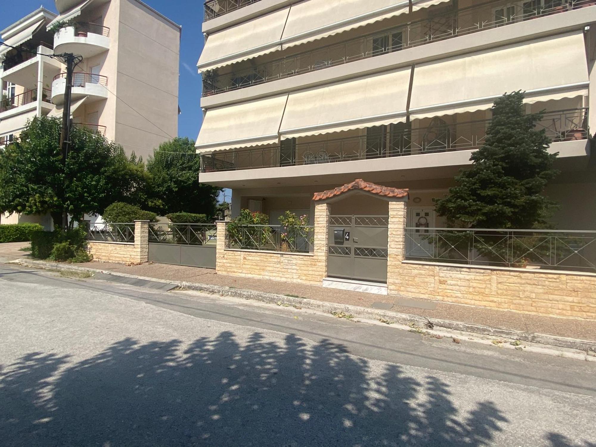 Cozy & Quiet City Apartment Trikala  Exterior foto