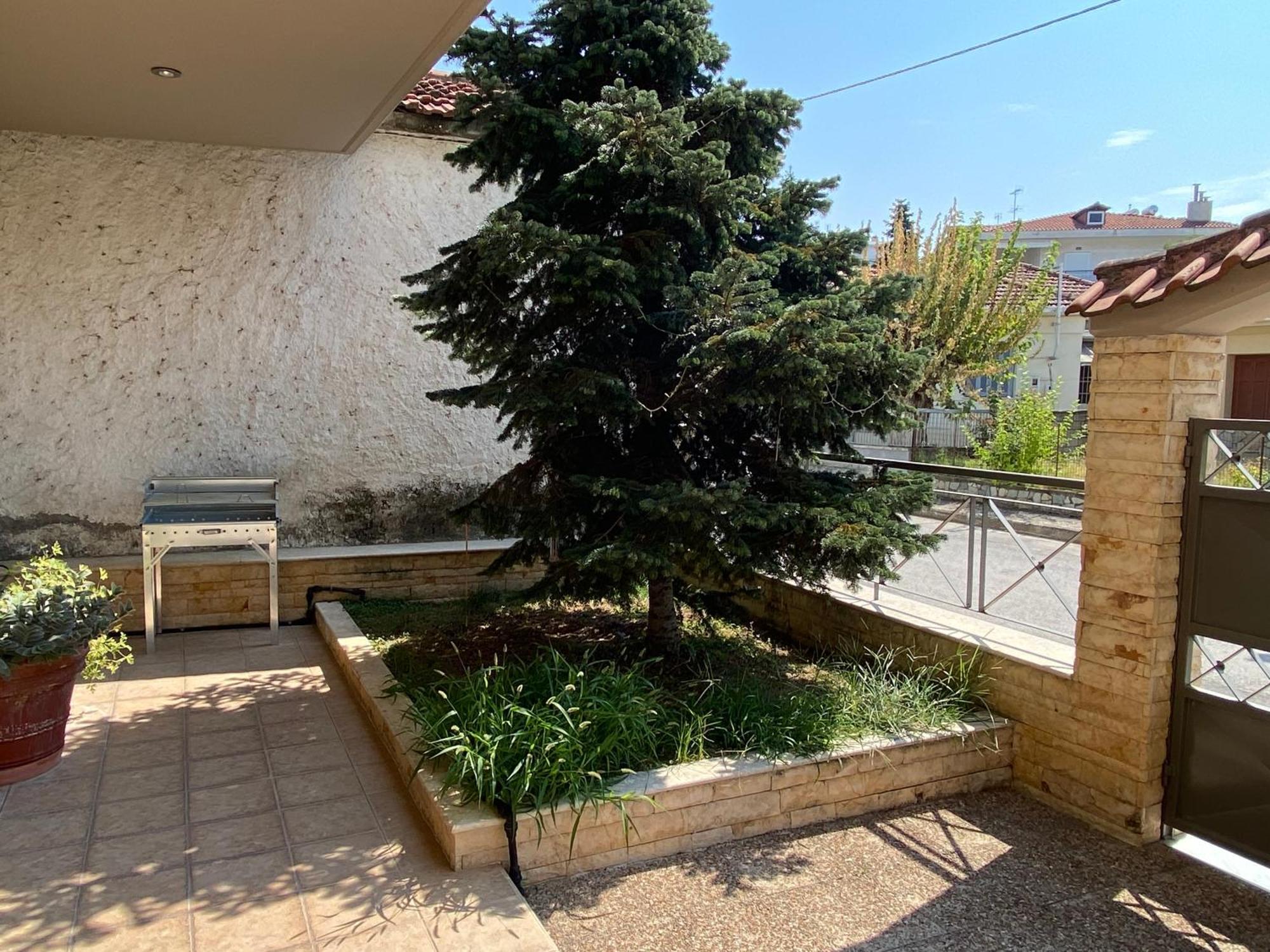 Cozy & Quiet City Apartment Trikala  Exterior foto