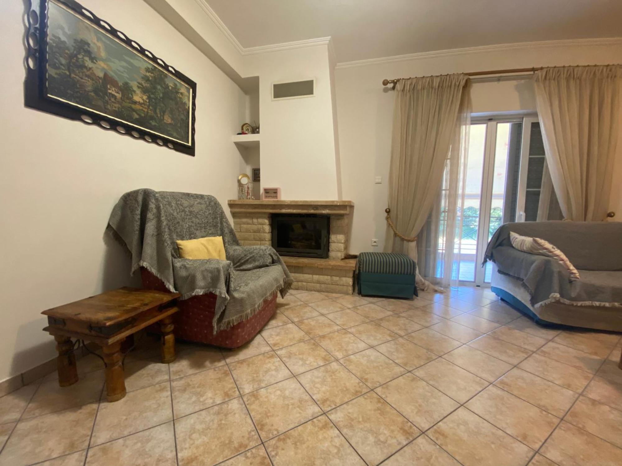 Cozy & Quiet City Apartment Trikala  Exterior foto